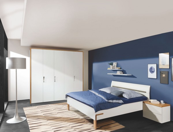 DREAM Schlafzimmer mit Standkonsolen, 5-türiger Kleiderschrank (inkl. Montage*)